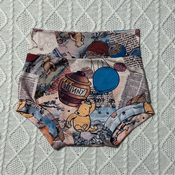Classic Winnie the Pooh bloomers - Picture 1 of 2